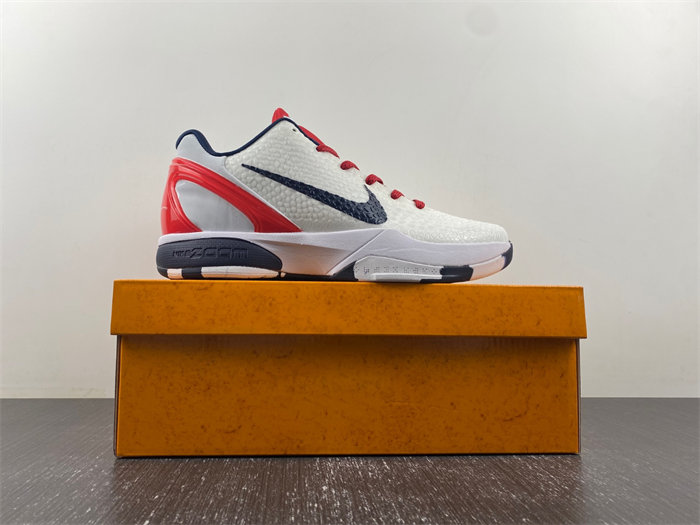 NK Zoom Kobe CW2190-146