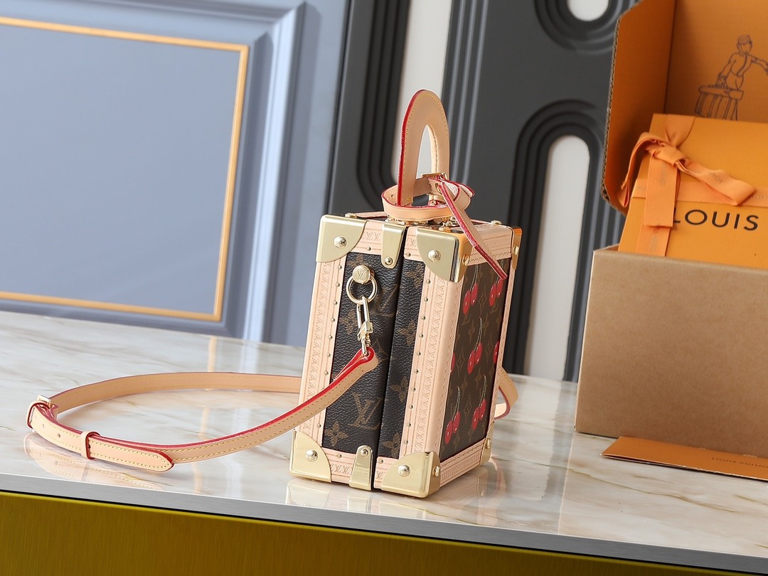 LV Mini Square Trunk M14040 17x17x8cm