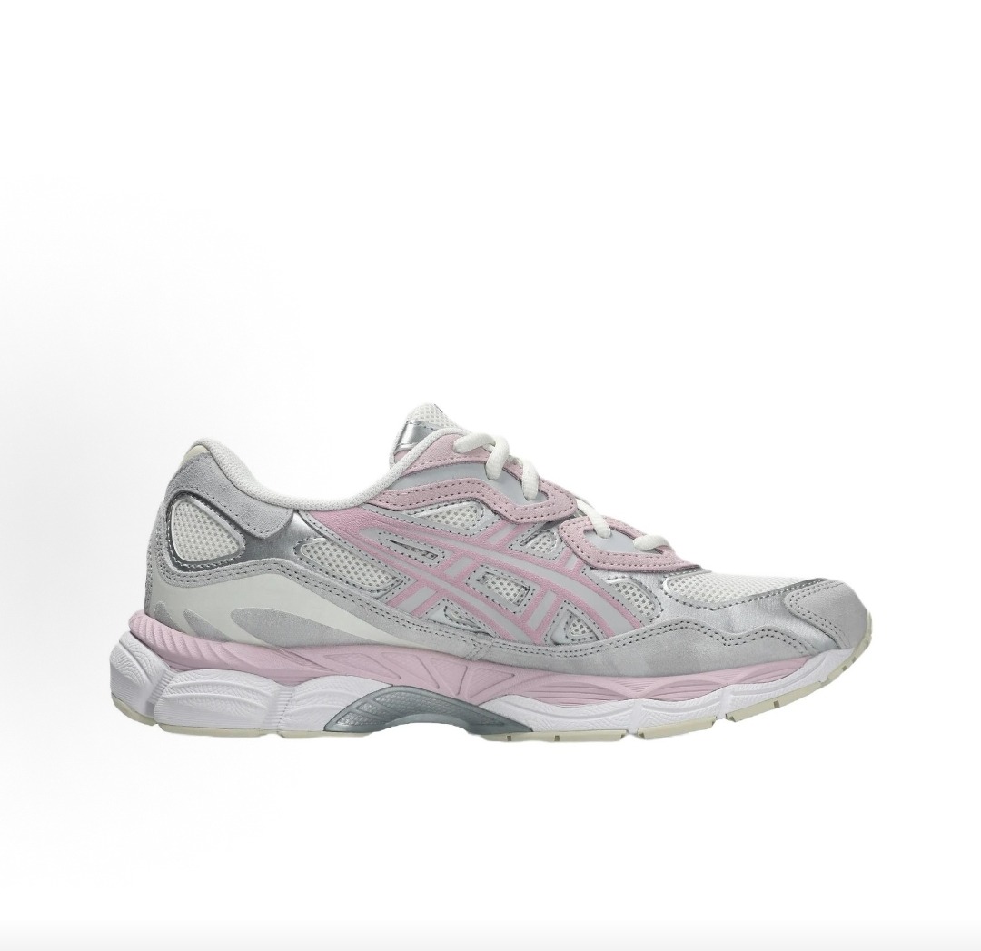 ASS Sneakers