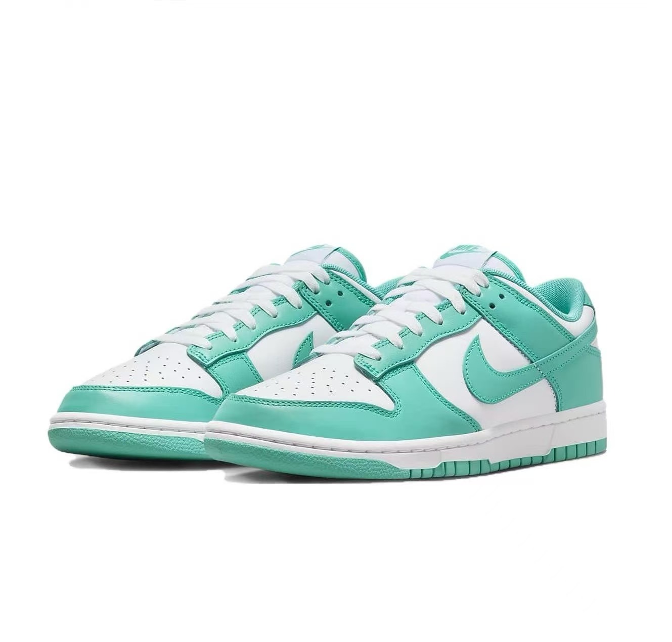 NK SB Dunk Low Clear Jade