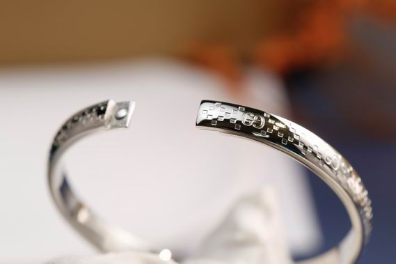 GUC Bracelets