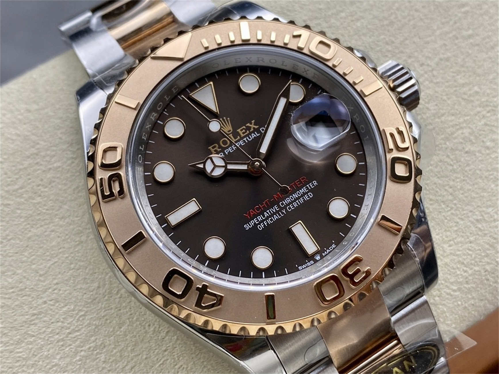 Product Page: Clean Factory Rolex Yacht-Master 40 Brown Dial (M126621‐0001)