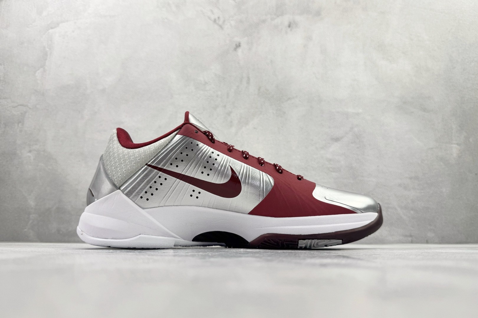 NK Zoom Kobe 5 Protro Lower Merion Aces Away IM0557-001