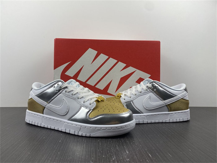 NK Dunk Low Heirloom DH4403-700