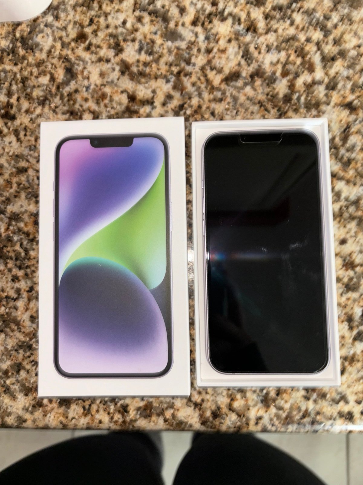 iPhone 14 6W69