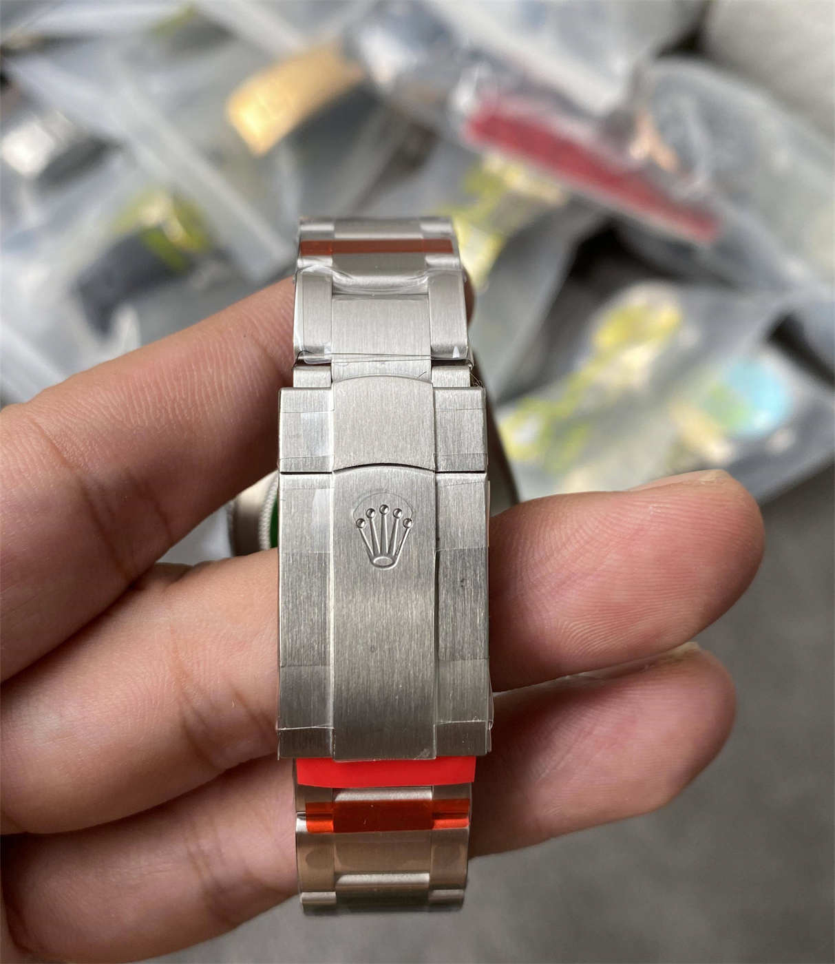 Rolex Oyster Perpetual 41 Yellow Dial Replica – VS Factory M124300-0004 with Dandong 3235 Movement