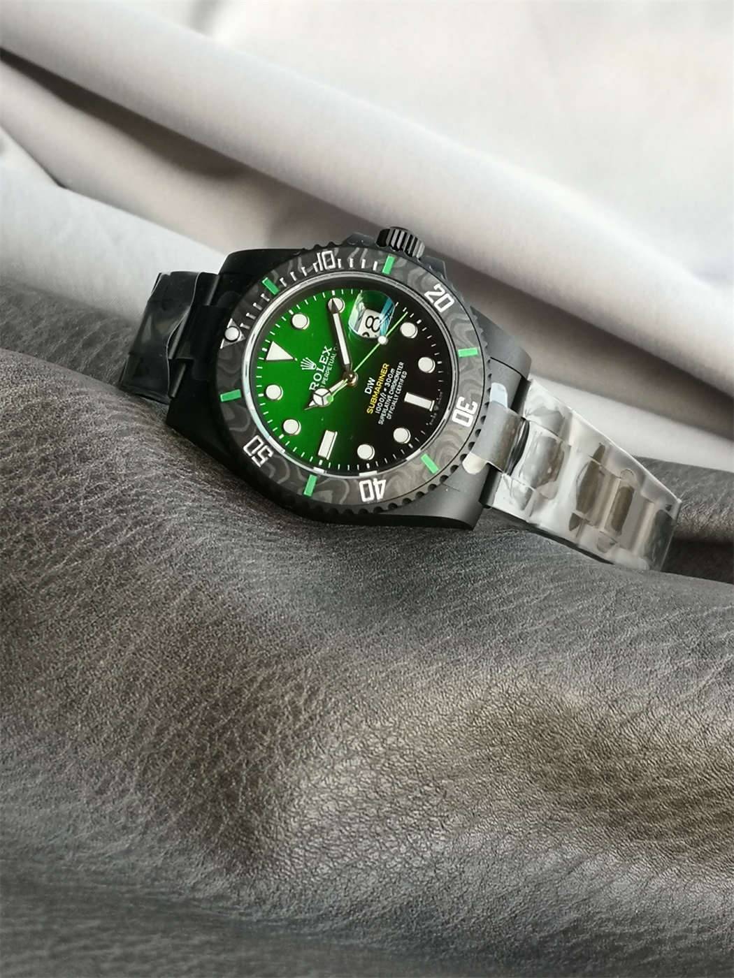 VSF DiW Submariner Gradient Green – DLC Black Steel & Carbon Bezel (VS3135)