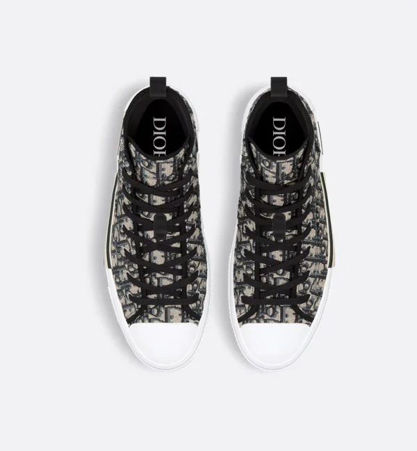 DR B23 League High-Top Sneaker