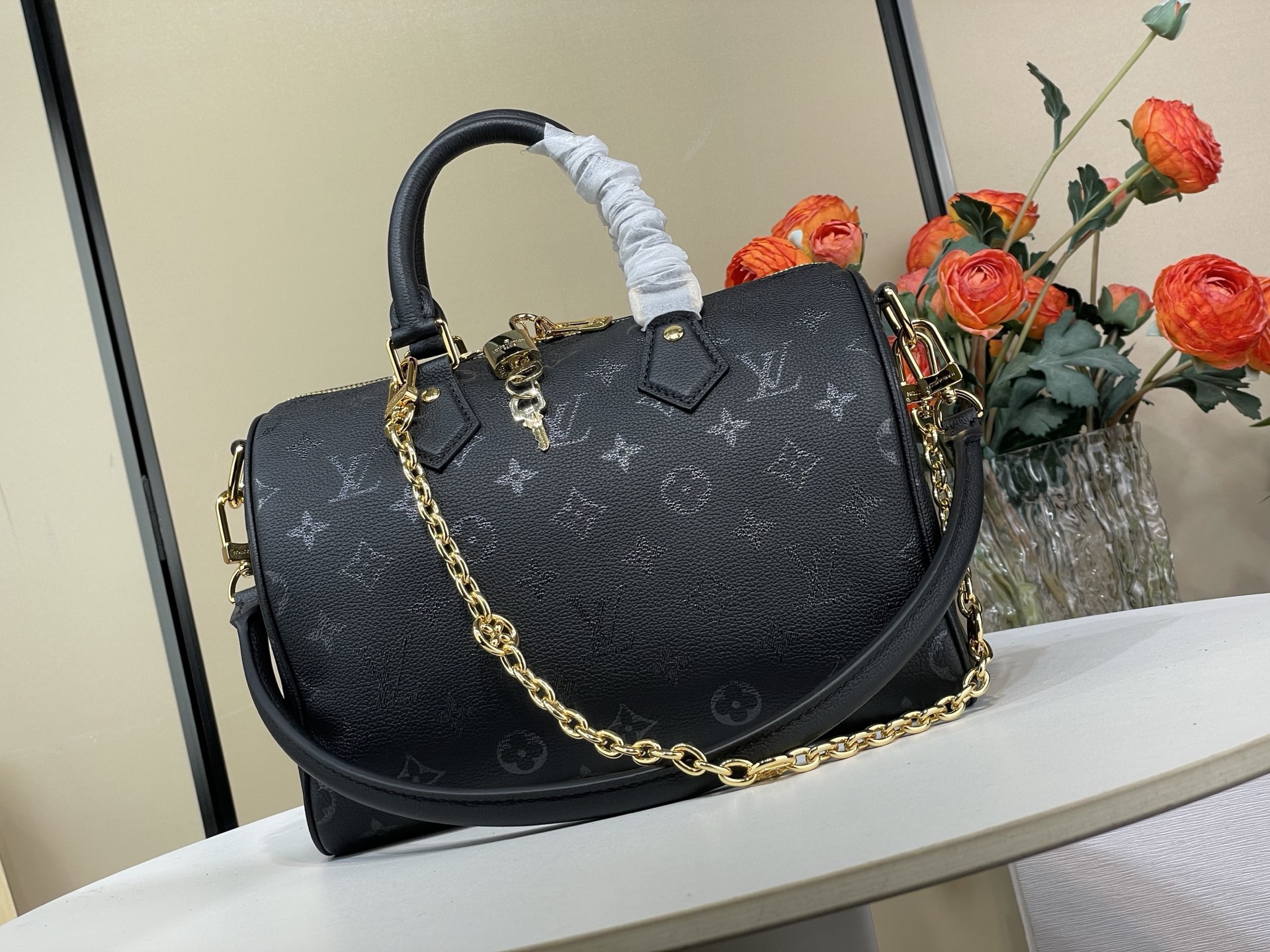 LV Keepall Bandoulière 25 M26486 Size：25*18*13CM