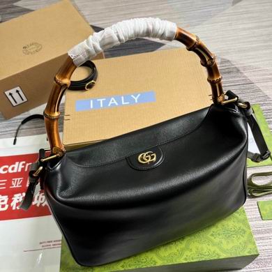 GUC Shoulder bag 34X26X9cm（Multiple colors）