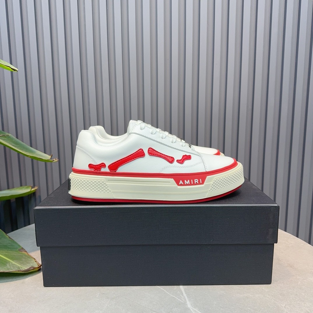 AMRI Sneakers