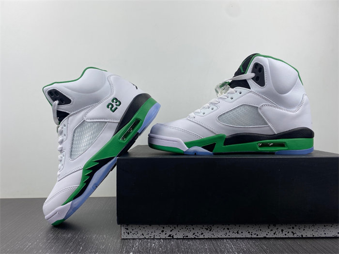 Air JRD 5 WMNS “Lucky Green” DD9336-103