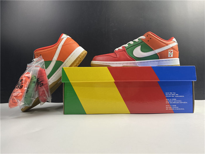 NK SB Dunk Low 7-Eleven CZ5130 600