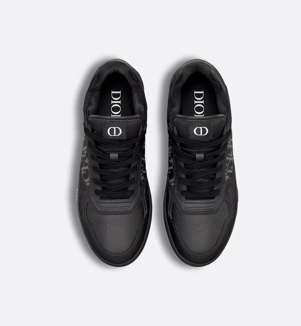 DR B27 Uptown Low-Top Sneaker
