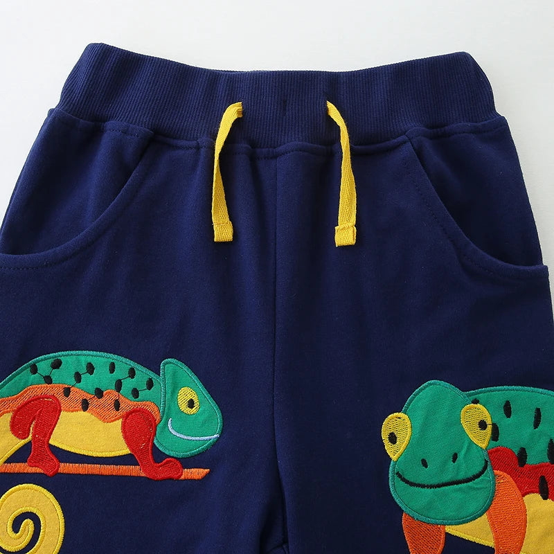 Shorts with Lizard print