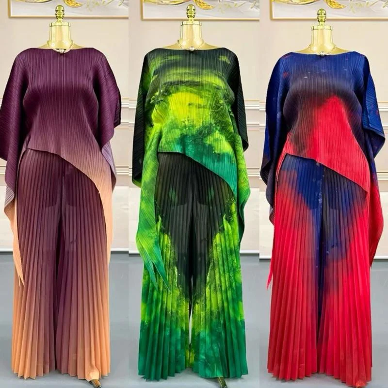 New Fashion Set: Pleated Printed Loose Sleeve Top & Wide Leg Pants Two-Piece Set with Straps Loose-Fitting for Women in Various Colors
