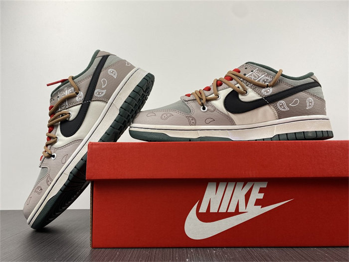 NK Dunk Low RETRO DH0957-100