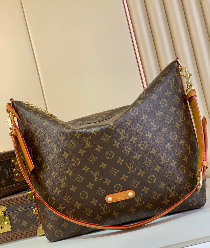 LV Shoulder bag