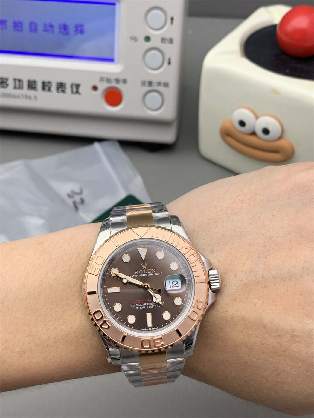 VSF Yacht-Master 40 Chocolate Dial – 126621 Two-Tone Rose Gold (VS3235)
