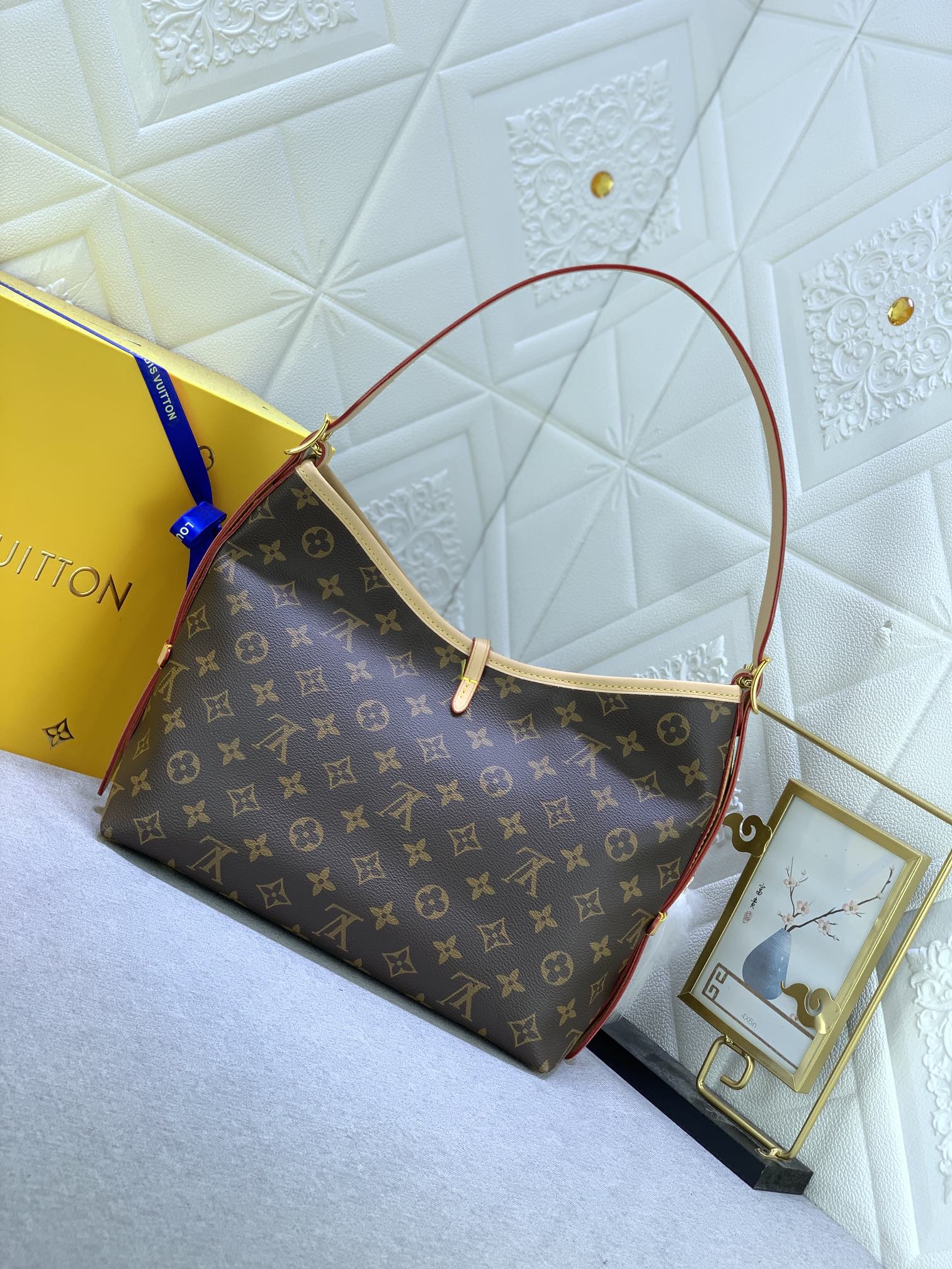Woman’s handbag 11.4″x9.4″x4.7″ BB-9180001000572