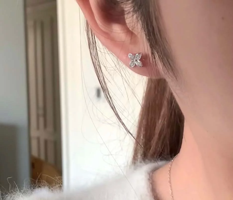 Stone-set Earrings ED-931307