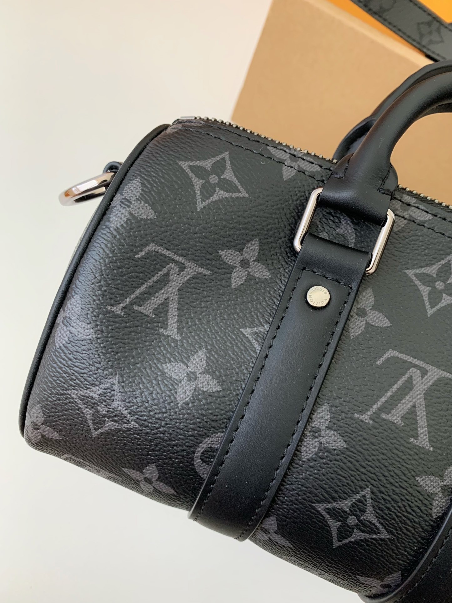 LV City Keepall xs  21*12*9cm