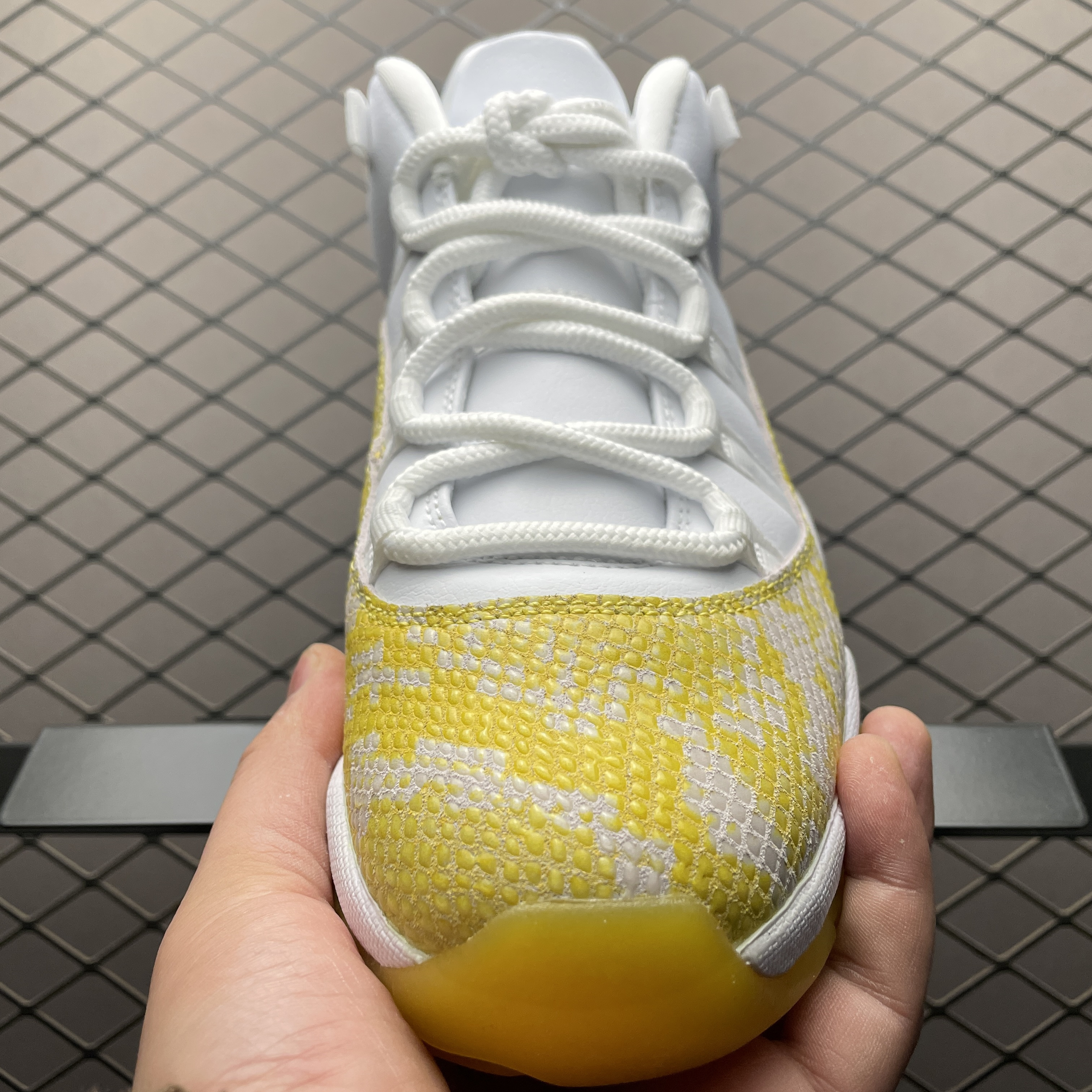JRD 11 Retro Low Yellow Snakeskin AH7860-107
