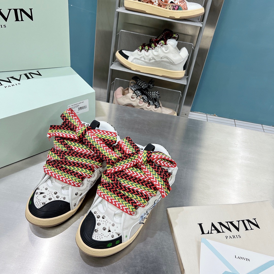 LAN Curb Sneaker 21