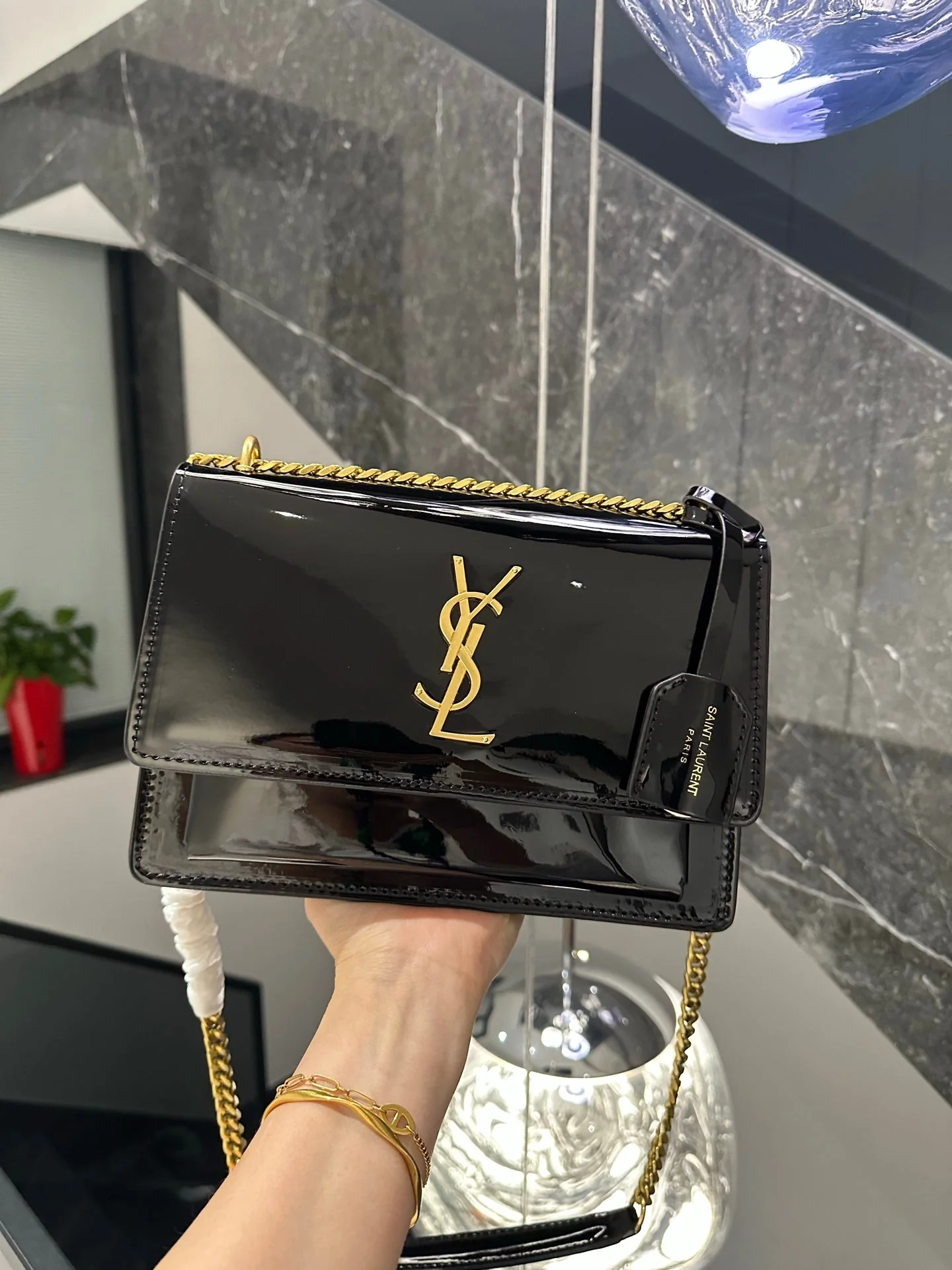 Saint Laurent Sunset Medium Patent Leather Bag
