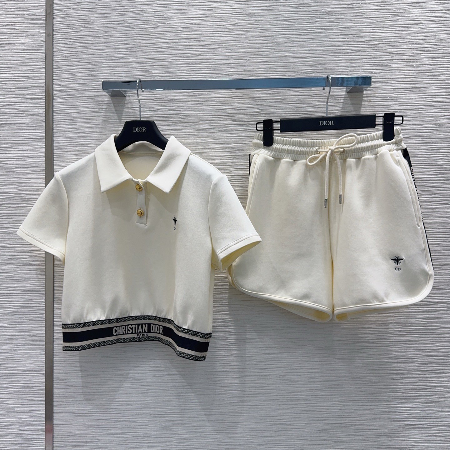 DR Two-piece suit
