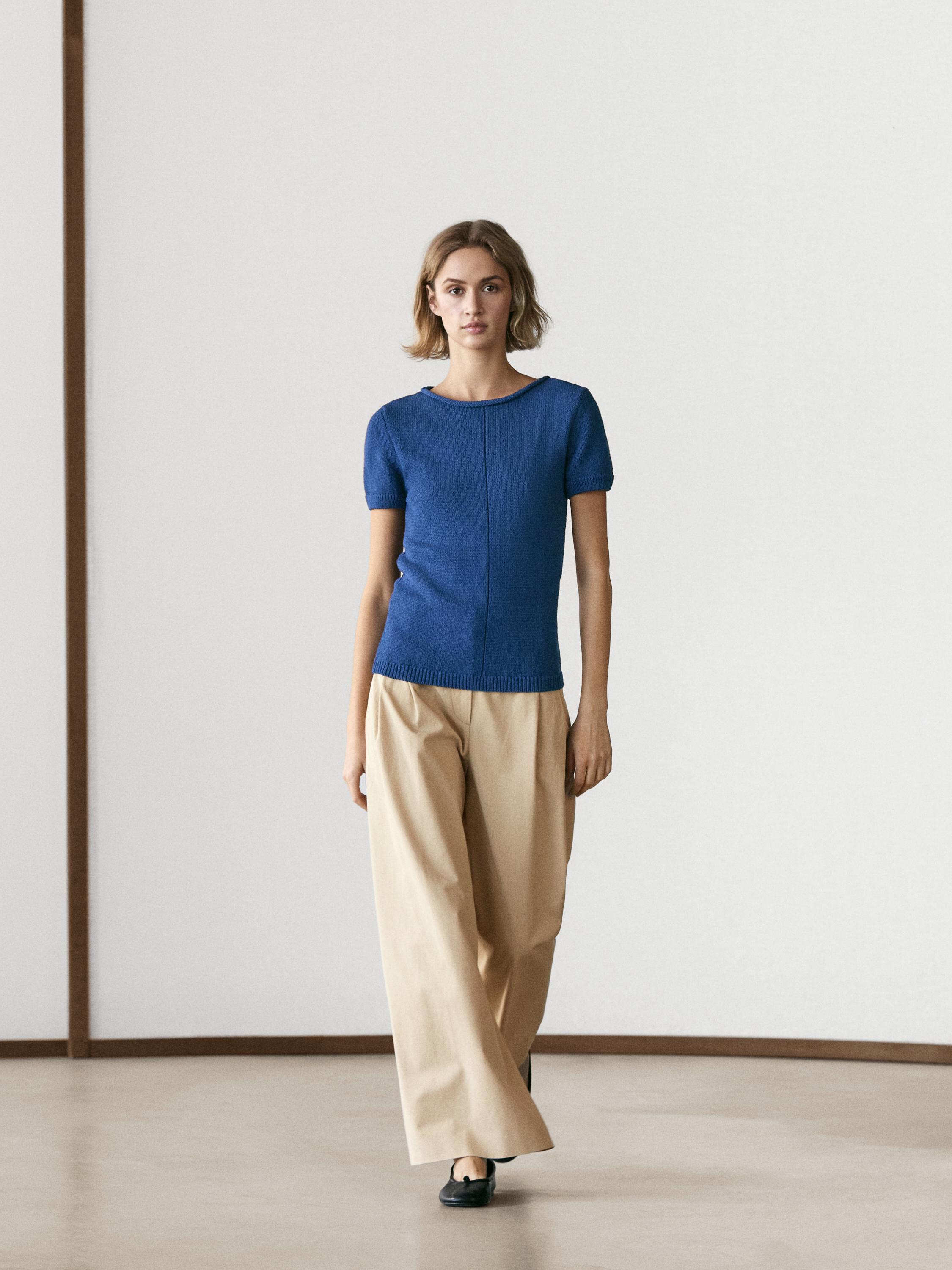 Pantalón fluido detalle pliegues