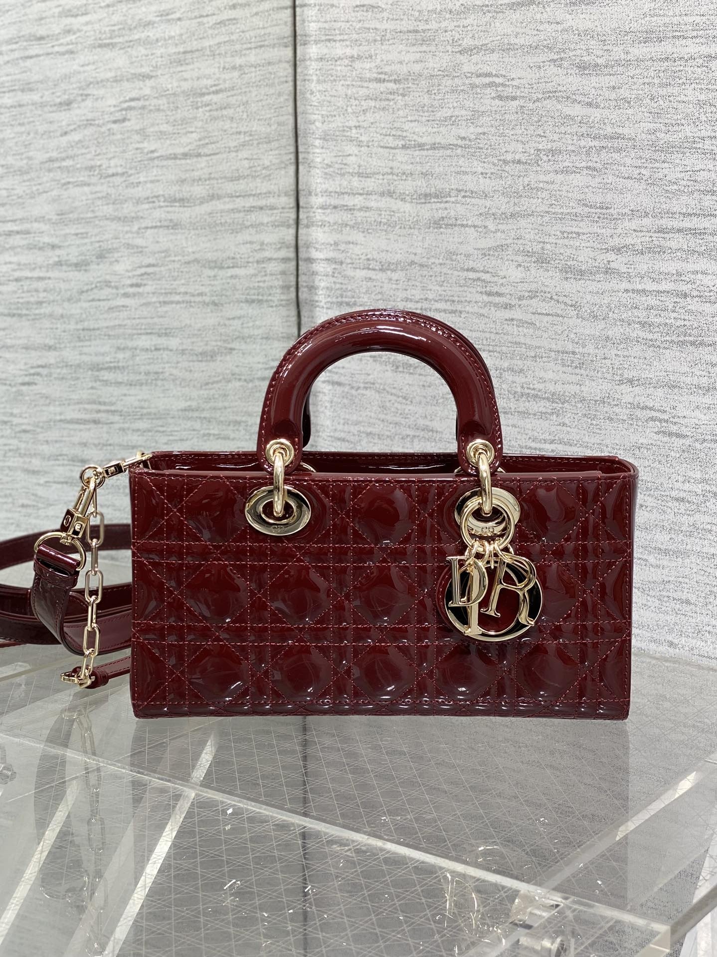 DR Shoulder bag 26x6x14cm