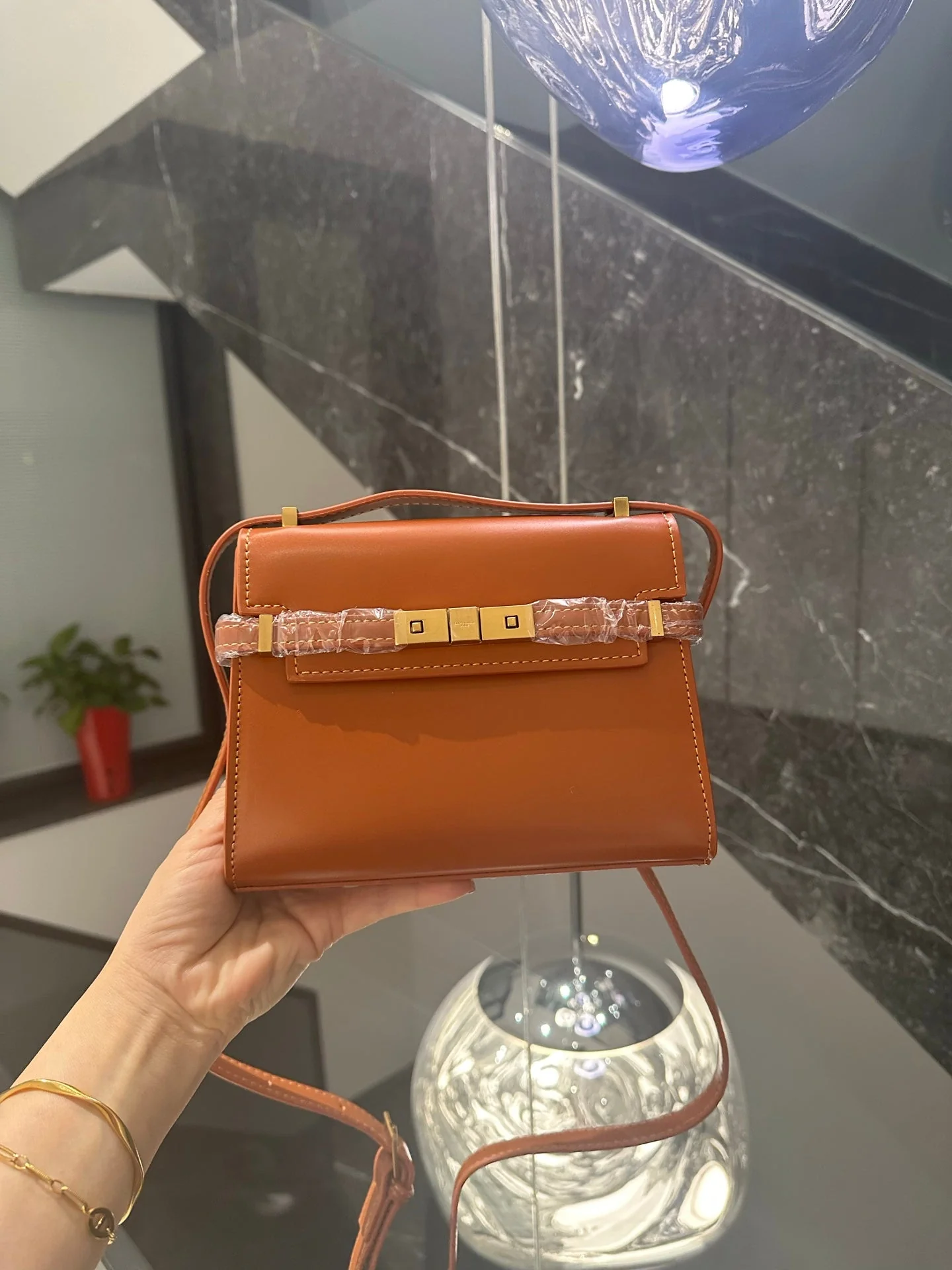 【Saint Laurent】☆Very Popular☆ Manhattan Mini Shoulder Bag