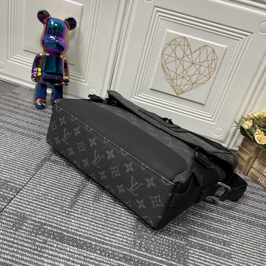 Black Woman’s Handbag 12.6″x10.2″x3.1″ BB-9180001000331
