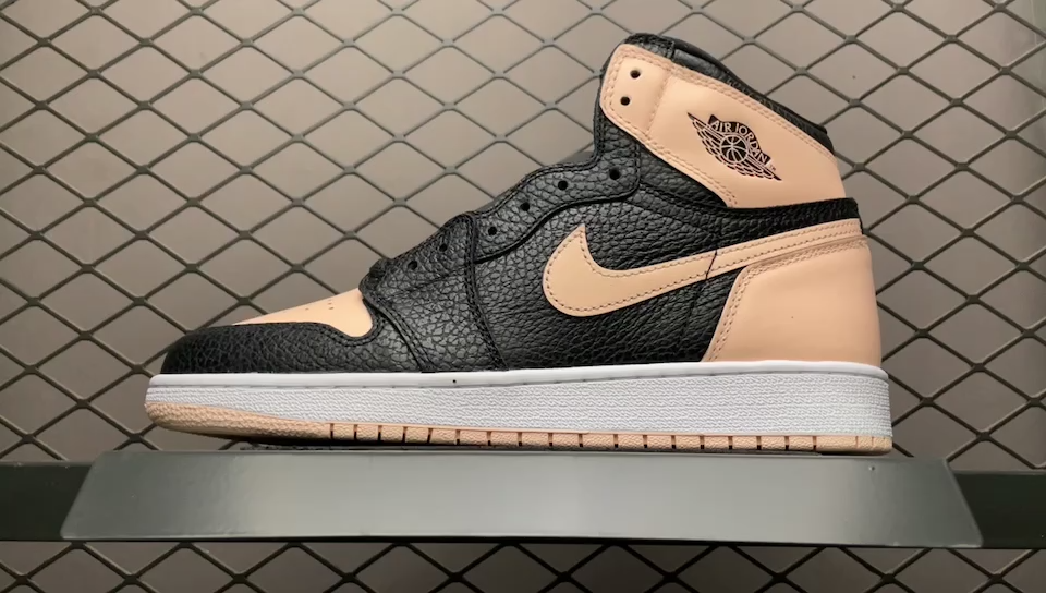 JRD1 Retro Black Crimson Tint 575441-081