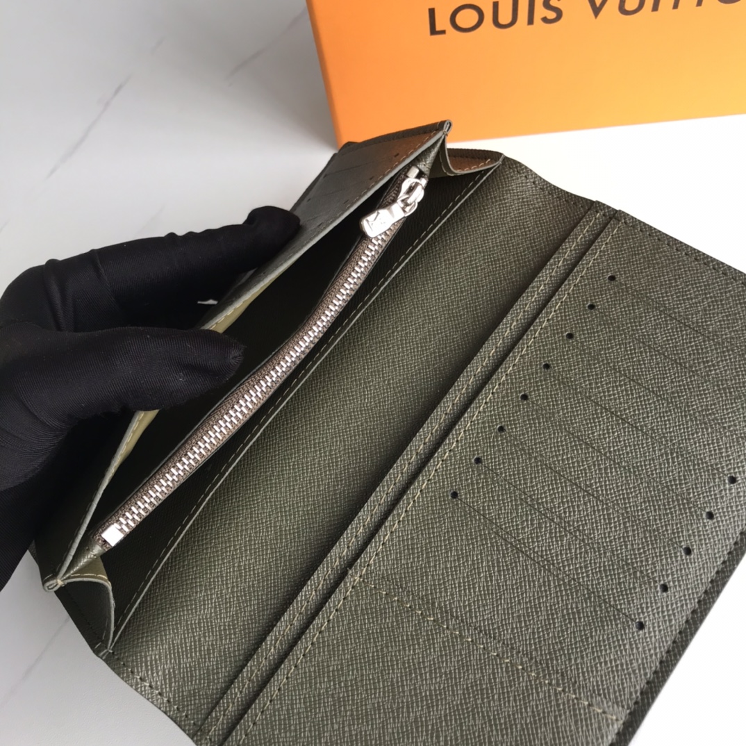 Long wallet 3.9″x7.5″ BB-918000346