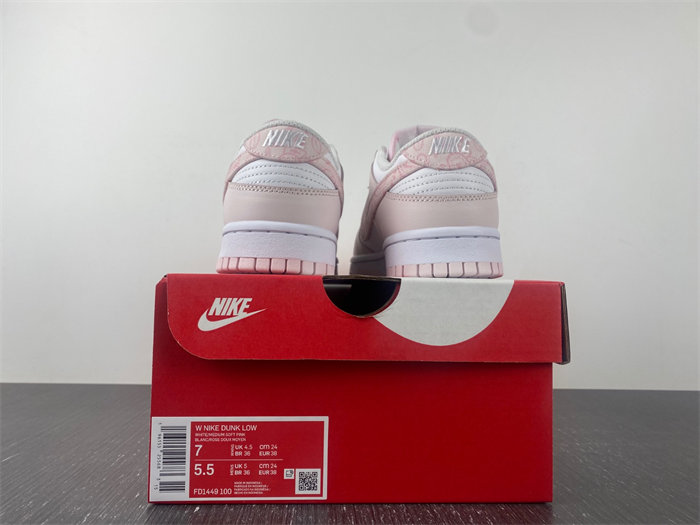 NK Dunk Low Essential Paisley Pack Pink FD1449-100