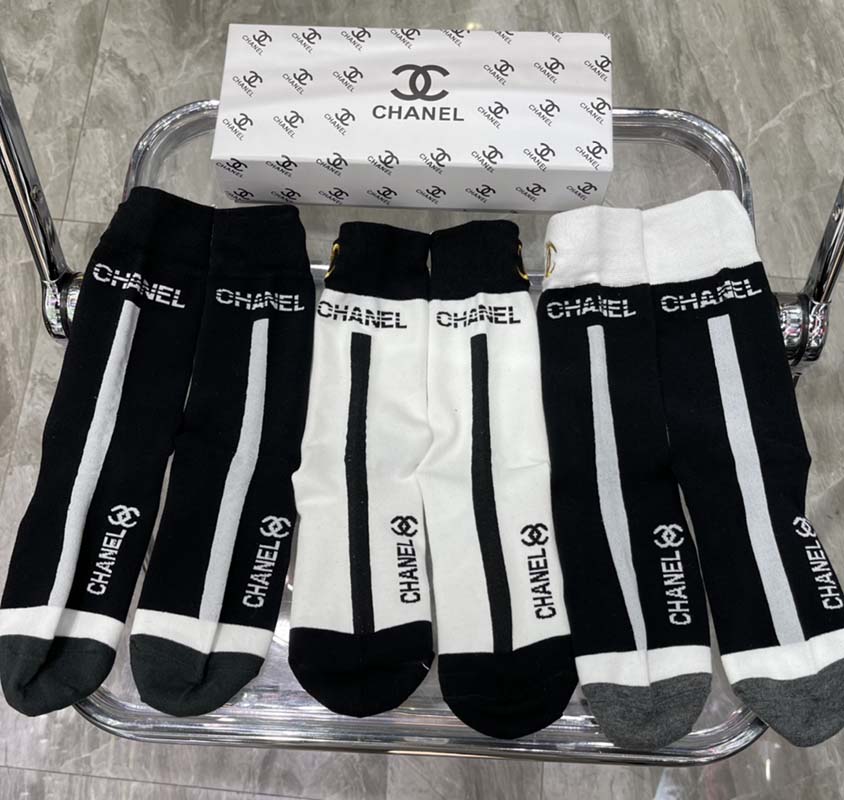 Set of 3 Pairs of Cotton Anti-bacterial Crew Socks WZ-92400055
