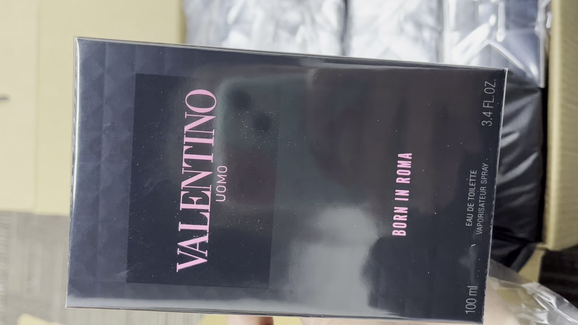 D006：Valentino Uomo Born in Roma 100ml