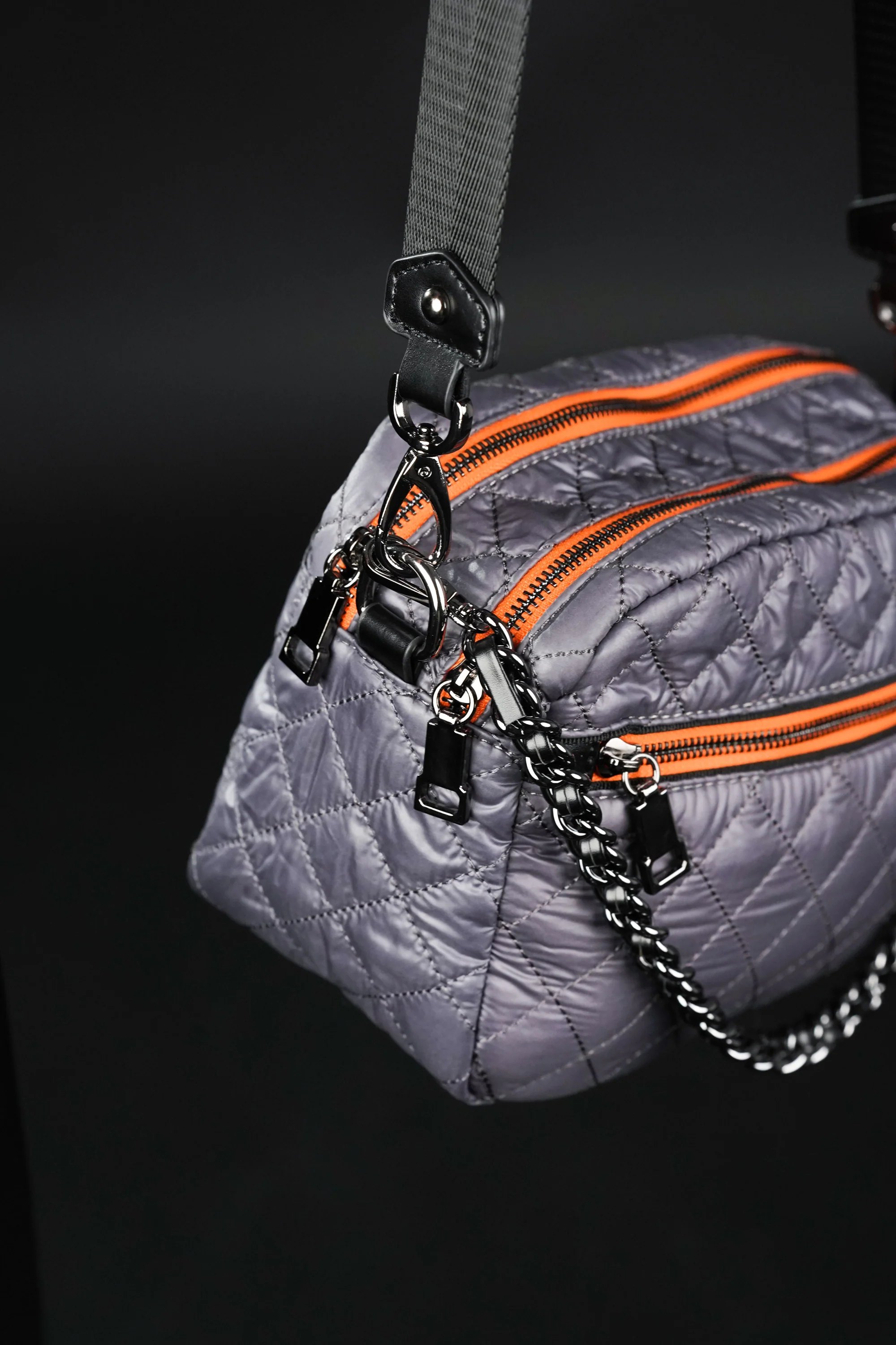 Grey Quilted Streetstyle Bag