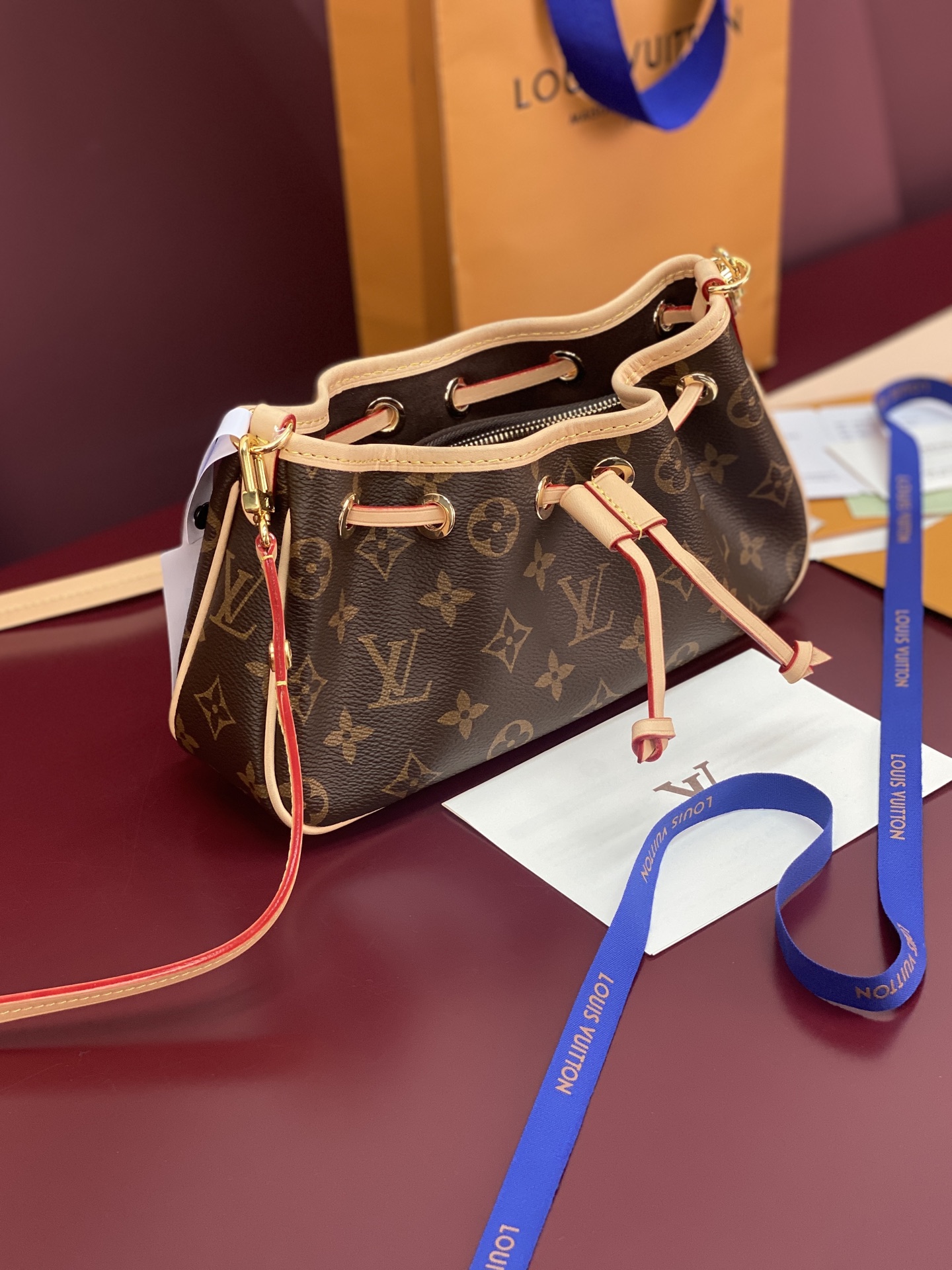 LV M29537 Nano Frivole