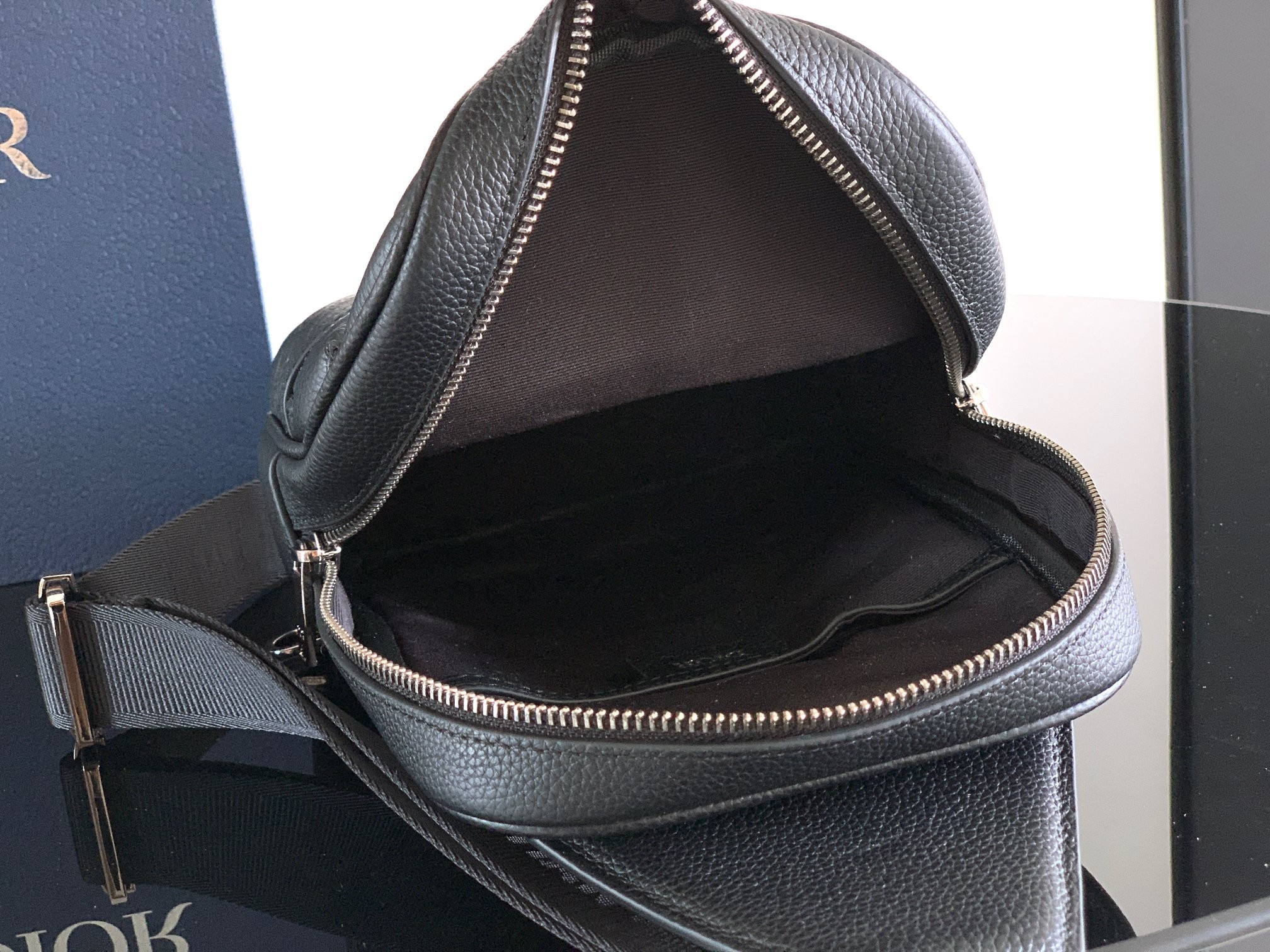 DR Cross body bag 26x17x8cm
