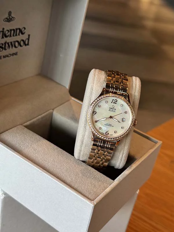 Fashion 32mm Stone-set Dial Woman’s Quartz Movement Watch WB-6630026