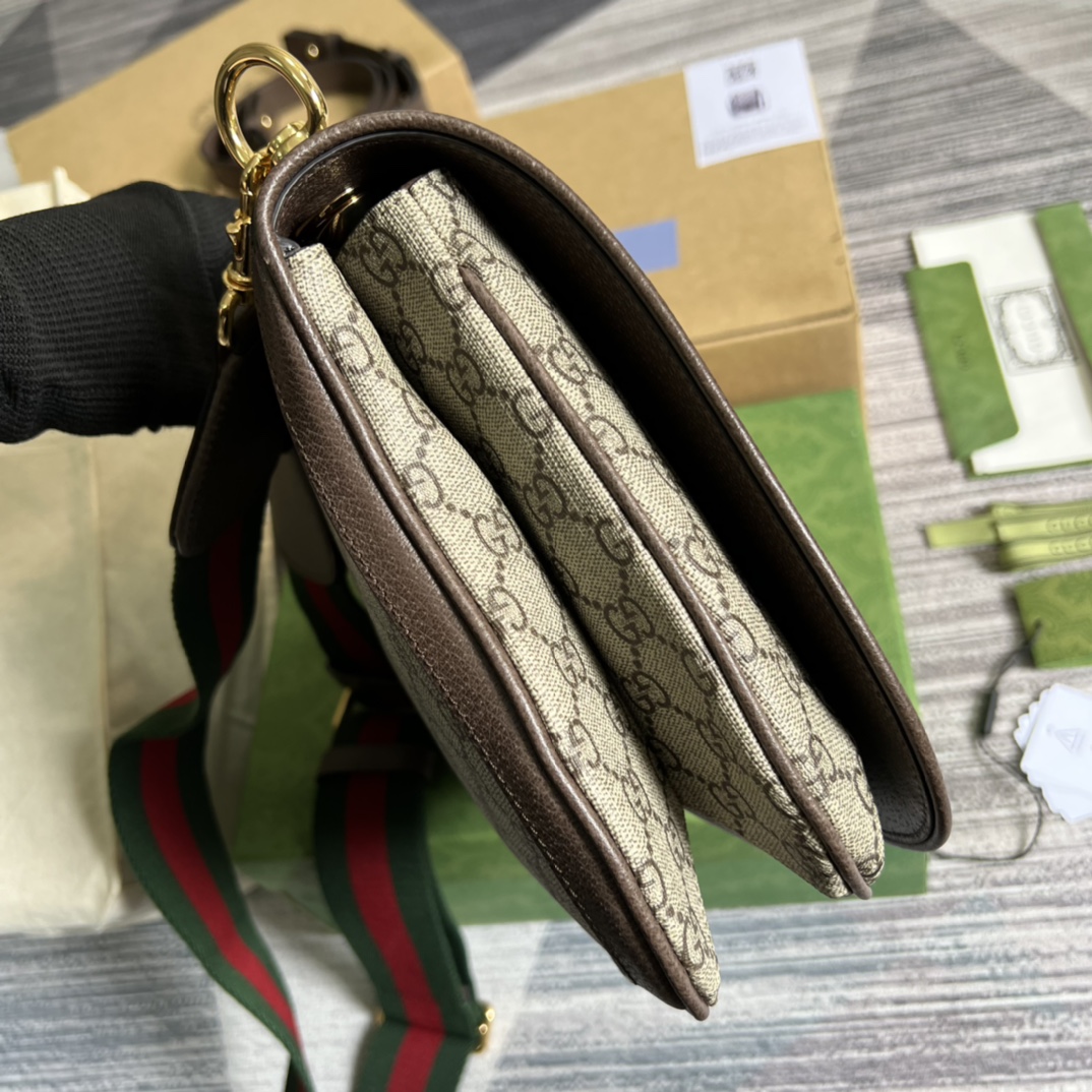 Woman’s Handbag with straps 11.4″x8.7″x2.8″ BB-9190095