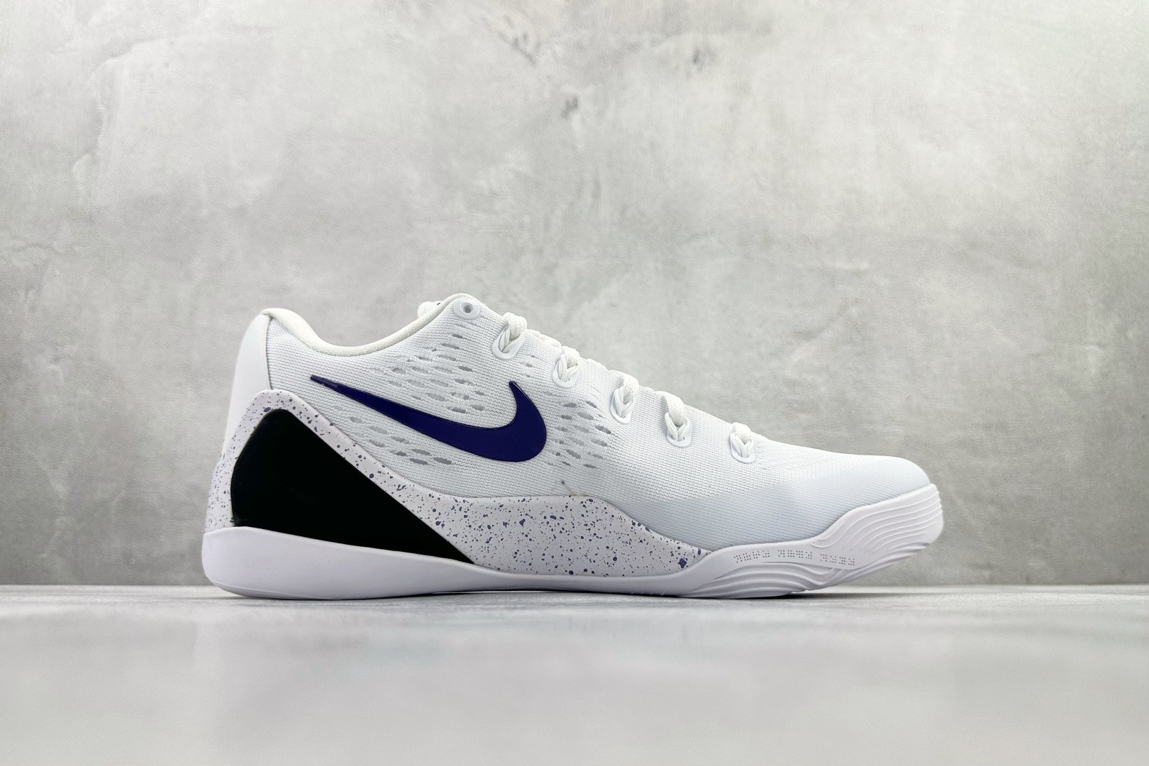 NK Kobe 9 IH1401-100