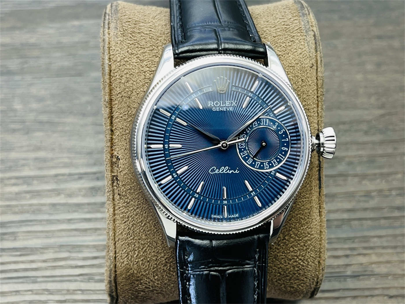 VR Factory Rolex Cellini Blue Dial Replica – M50519-0015 White Gold 39mm