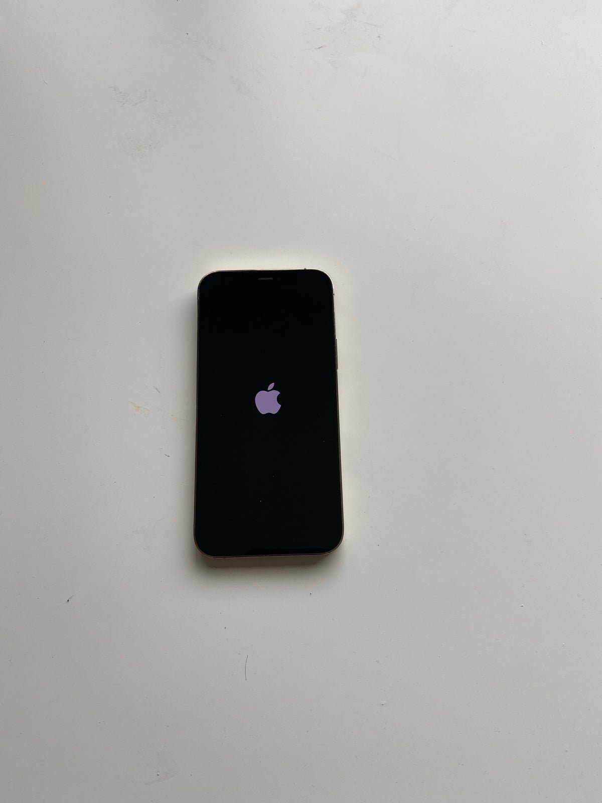 Apple iPhone 12 Pro 128 GB in Gold for Unlocked 3T18