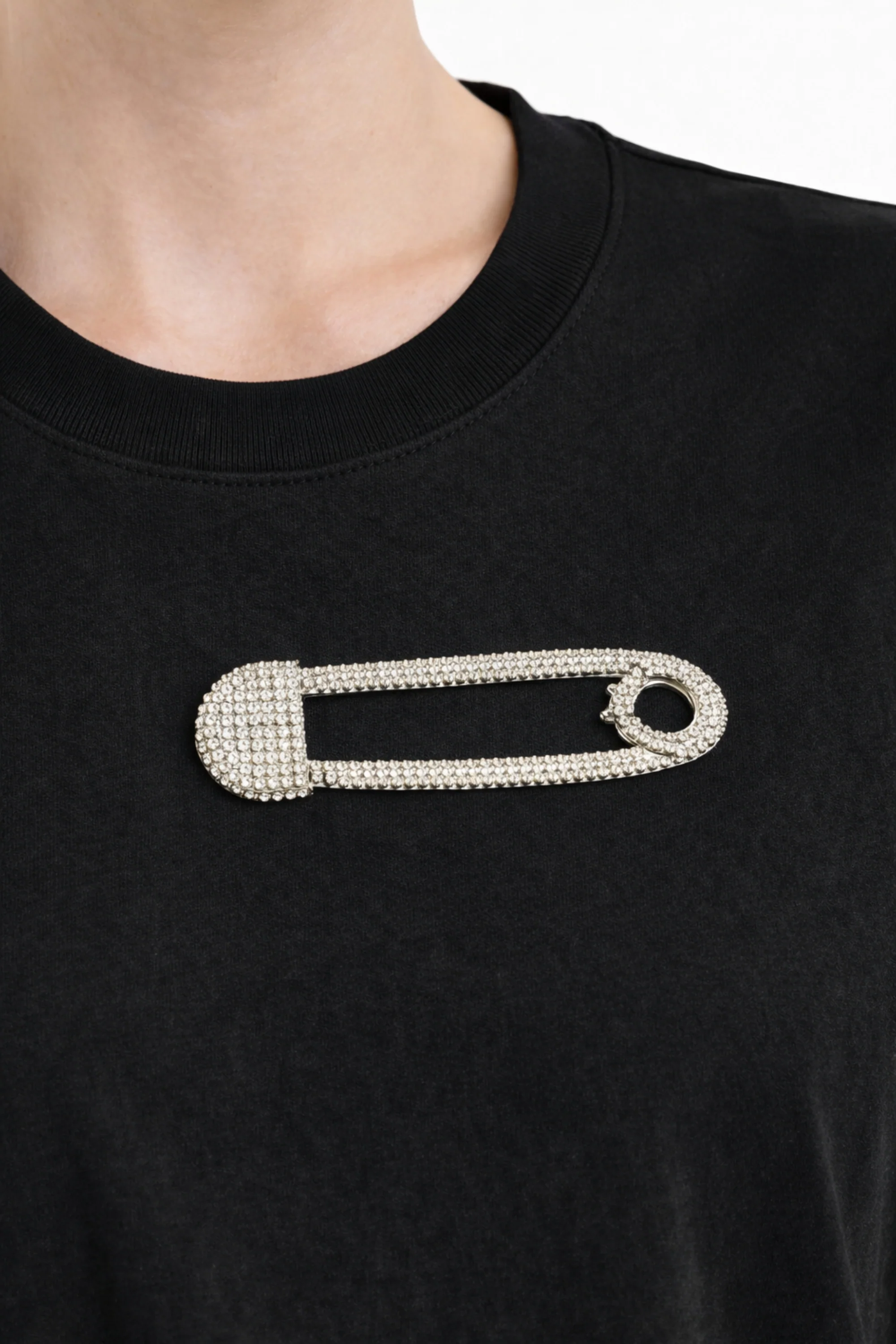 Noir Crystal Pin Tee