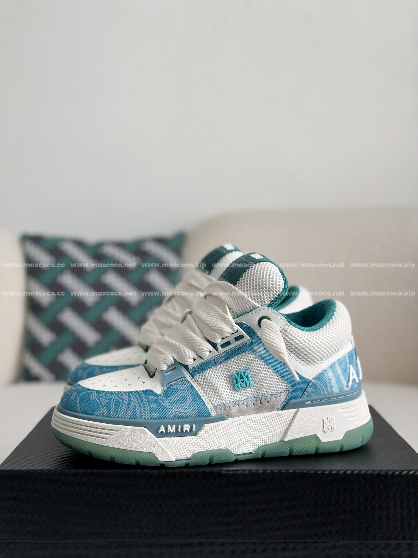 AMRI MA-1 low top sneakers