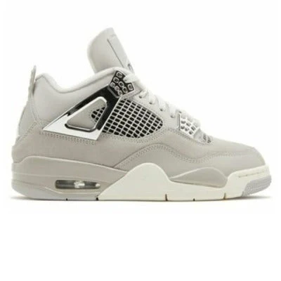 NK Air Jordan 4 Retro ‘Frozen Moments’